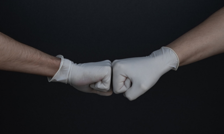Protective gloves – an effective way to protect yourself against viruses